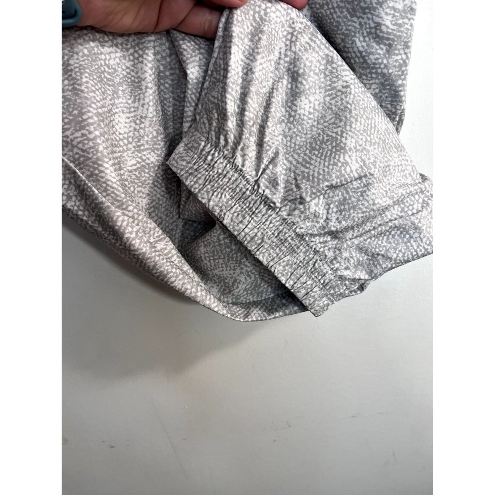 Womens plus size Athleta Venture Printed jogger Pant Size 20 - Picture 6 of 8